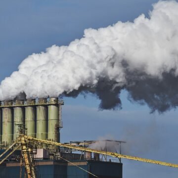 Las secuelas que dejó la explosión del reactor químico de Atanor, un año después